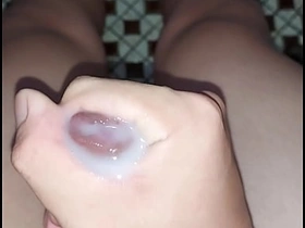 半夜在廁所射出來 chinese gay kissing porn