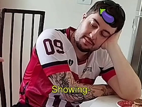 Ele veio me mostrar a palavra de Deus e eu só quis saber do varão dele (COMPLETO Not much RED) chinese gay chubby porn