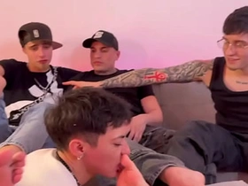 PUTARIA ENTRE BRASILEIRO E ARGENTINOS. - Easy korean gay porn cute