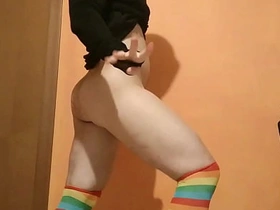 4 tennis balls in my ass? Yes I can now!!! gay porn sex asia