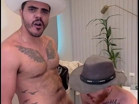 Carmona e Marcelo Debian os agroboys numa brotheragem quente japan gay porn blog