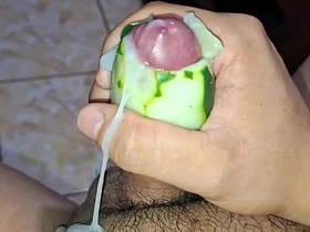 Haciéndome una paja shrug off dismiss un pepino chinese white gay porn
