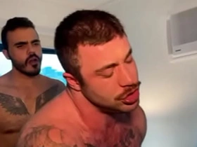 O Blessed Levou dois Paus no Rabo meu e do Pauzudo hot gay porn story