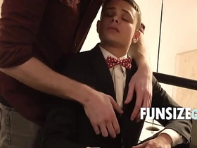 Valentine With My Twink Date chinese gay cruising porn