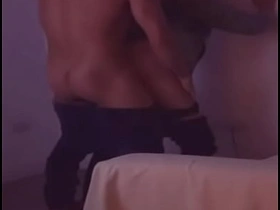 Compañero del internado policial se pasa mi cama y me folla despues de 3 meses de encierro gay porn japan