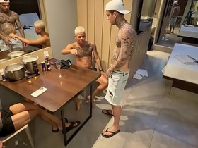 Fodendo gostoso meu parceiro e o amigo dele onlyfans korean gay porn