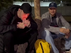 AMIGOS FORAM B-B-R NA QUADRA E CABARAM NA BRODERAGEM ATÉ QUE DERREPENDE APARECEU UM MORADOR DE RUA QUE DEIXOU TUDO MAIS INTERESSANTE myanmar gay porn x