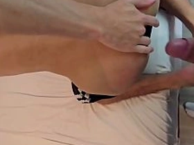 NOVINHO PEDIU PRA TIRAR A VIRGINDADE DELE. TRATEI COMO MERECE. ai hot gay porn