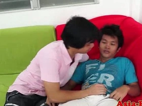 Asian amateur bareback making out before cumming japan gay train porn