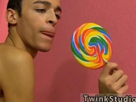 Video lovemaking boy young gay asia Dustin Cooper is trying to get some porn gay lokal indonesia